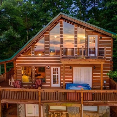 Incredible Views Hot Tub Close To Everything سيفيرفيل المظهر الخارجي الصورة